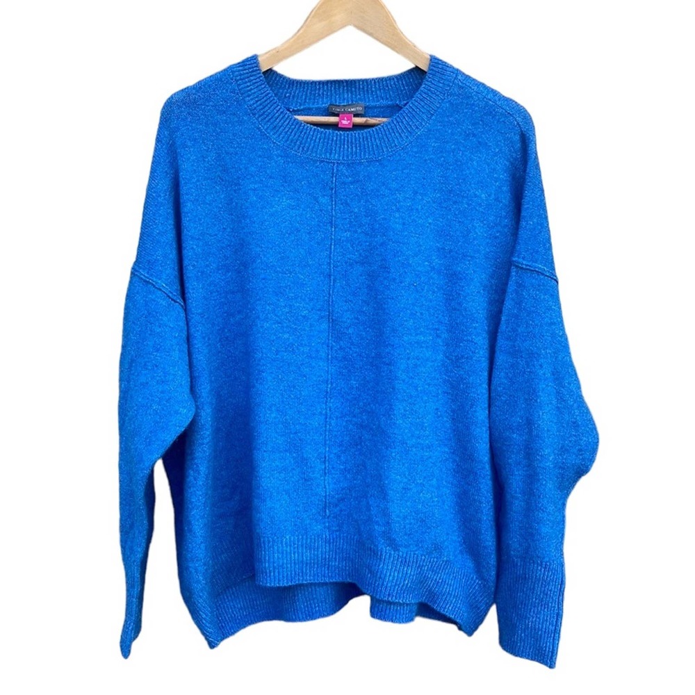 Vince Camunto blue v-neck sweater size large